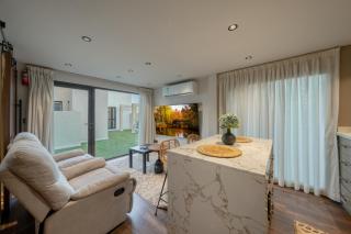 Modern Loft Apt Rooftop - 3