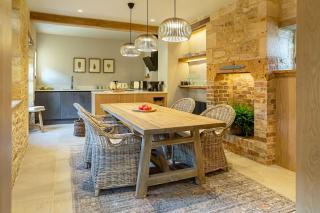 Luxury Cotswold Retreats - 6