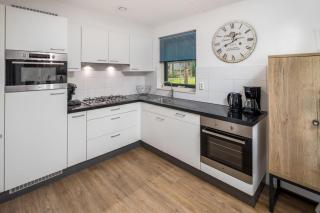 Stuifzand Wellness Bungalow | 8 personen - 4