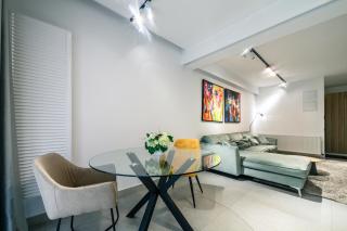 High-End Suites - Terrace Views ApartHotel - 6