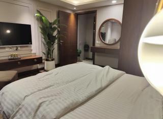 Gold Crest Platinum Suites - By Movenpick Apartments - 9