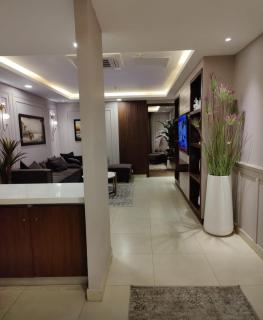 Gold Crest Platinum Suites - By Movenpick Apartments - 8
