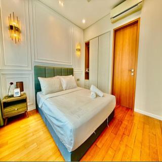 Sky suites klcc by khadija - 1