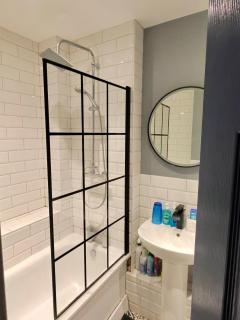 Strategic Haven for Short Getaway - 2