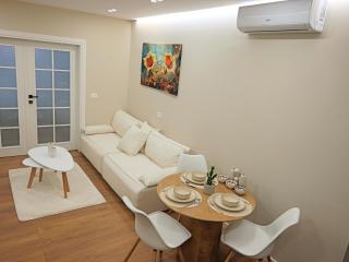 GS Apartments Tirana City Center - 9