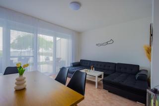 BALATON A KERTBEN - BALATON IN THE GARDEN - Beachfront houses with beautiful view, private beach - 3