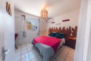 Kaz Loukina - à 50m de la plage des Roches Noires - 5