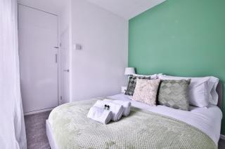 City Escape – Stylish 2-Bed near Cardiff Centre - 9
