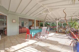 majoma villa piscine vue mer à Ste Anne - 5