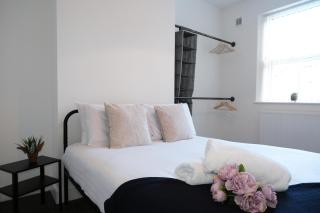 Antrim House by Serviced Living Liverpool - 2