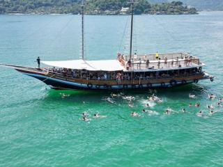 Casa No Centro de Angra da Glaucia - 2