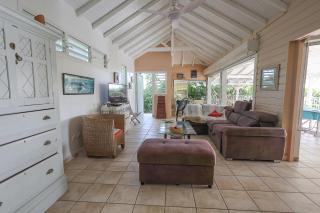 majoma villa piscine vue mer à Ste Anne - 4