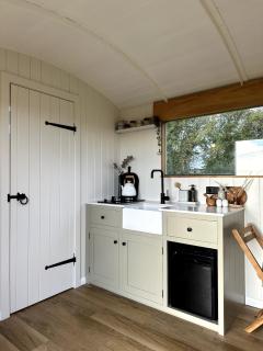 The Railway Retreat - 9