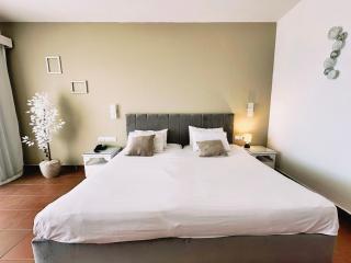 Domina Coral Bay Oasis Lake - 7