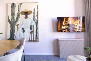 Serene Studio With Mountain Views - 3