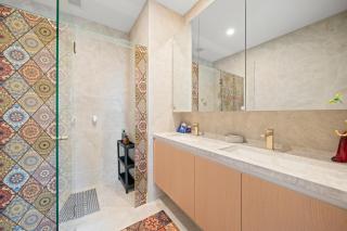 Fully gated! Walk to Bus, Train & Box Hill High! - 8