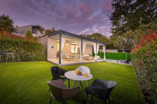 Villa Barcolana by Villsy - 9