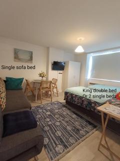 Close to Beach and Town Square - 2