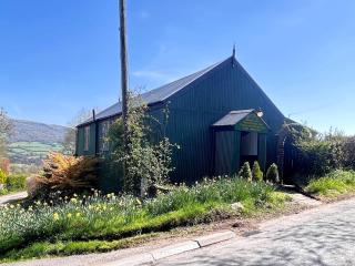 2 Bed in Pantygelli BN246 - 6