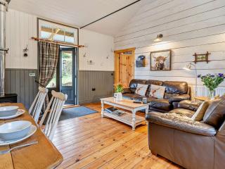 2 Bed in Pantygelli BN246 - 3