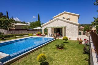 Villa Himara by Villa Plus - 8