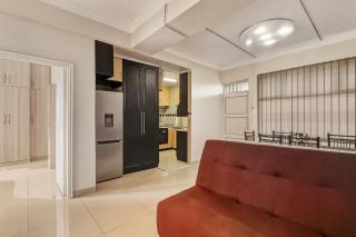 Beach Hurst Apartment - 6