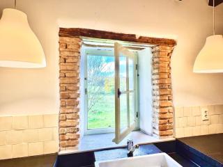 Spacious luxury farmhouse - 3