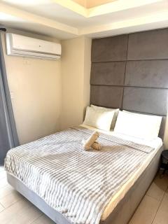 Classy Venice Grand Studio Balcony Pet friendly, WiFi & Pool - 8