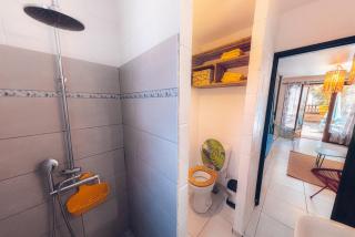 Kaz Lotis - à 50m de la plage Roches Noires - 3