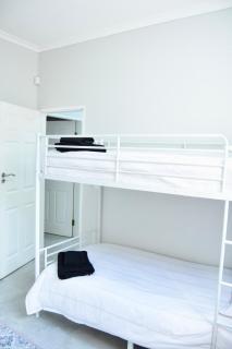 3-bedroom beach house - 6