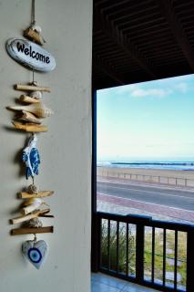 3-bedroom beach house - 8