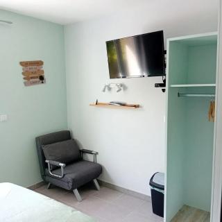 Studio charmant près de Notre-Dame-des-Millières - 8