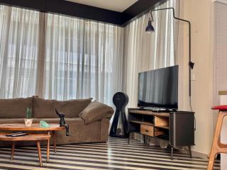 Vintage 2-BR Apt in Ashrafieh W 24 Power - 4