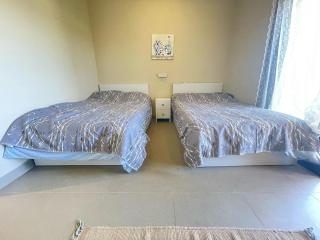 4 Bdr Villa with private heated pool in westgolf - 8