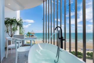 ONE SEASON BOUTIQUE HOTEL Vung Tau - BEACHFRONT - Vung Tau - 9