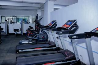 Stylish Apartment Near Mall - 3