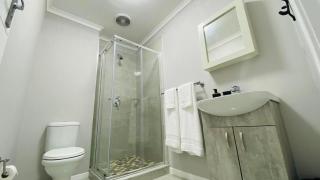 Sun-Ash Sea Gardens - 6