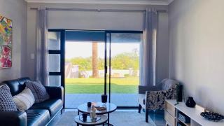 Sun-Ash Sea Gardens - 4