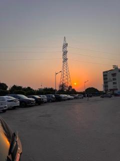 Modern Apartment, Bahria Town Phase 4 Prime Location - 9