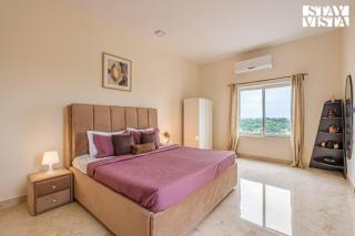 StayVista at Casa Shwika with Pool and Lawn - 5