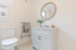 Streatham Common Escape - Sleeps 8 - Free Parking - 1