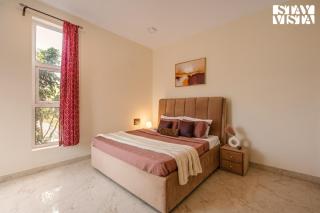 StayVista at Casa Shwika with Pool and Lawn - 2