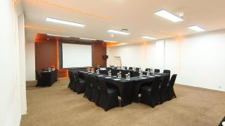 Sapphire Sky Hotel Karawaci - sebelumnya Yasmin Hotel Karawaci - 1