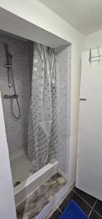 Studio Flat Central London - 7