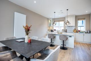 New 2-Bed Home with Garden Near Google Dublin HQ & Train Station - 1