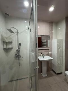 Premium City Center Suit 2BR & 2 Baths - 9