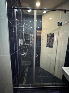 Premium City Center Suit 2BR & 2 Baths - 6