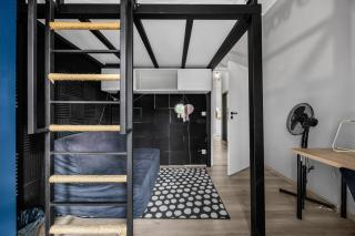 Wola Industrial Apartment by BookingHost - 7