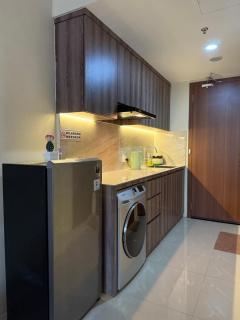 Staycation at Nagoya Thamrin City Apartment Tower A-15 - 8