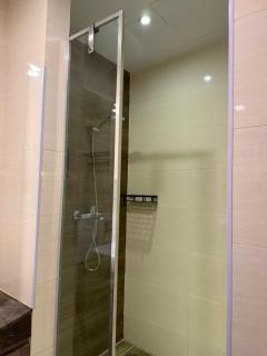 Staycation at Nagoya Thamrin City Apartment Tower A-15 - 2